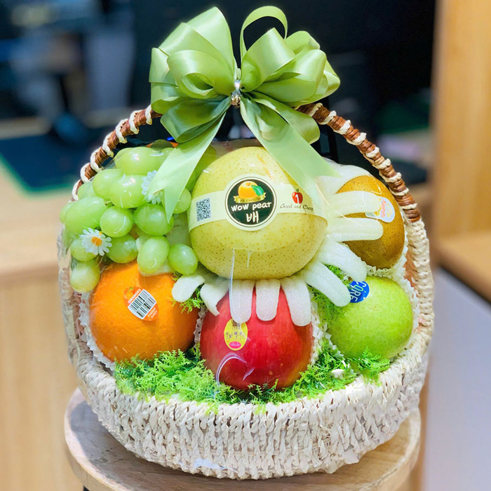 Giỏ trái cây thăm bệnh nên mua loại nào theo từng tình trạng bệnh?