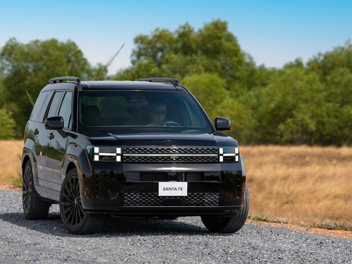 Xe hơi Santafe chạy xăng hay dầu? Mức tiêu hao nhiên liệu cụ thể